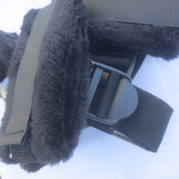 Brand New Fuzzy Wuzzy Soft Toy and Role Play Harness - One Size - Picture 13 of 16